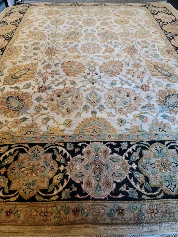 8' 00" x 10' 00" India Rectangle Rug