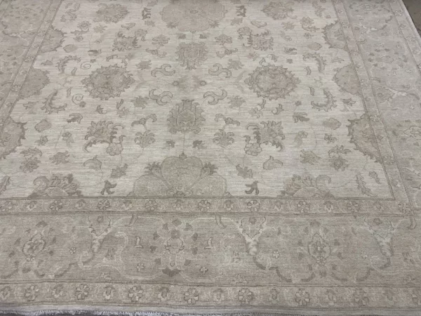 7' 10" x 10' 02" Wool Kazak Rug